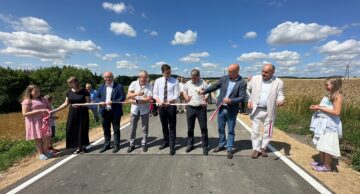 Uroczyste otwarcie kolejnej, ponad dwumilionowej inwestycji drogowej, w Gronowie