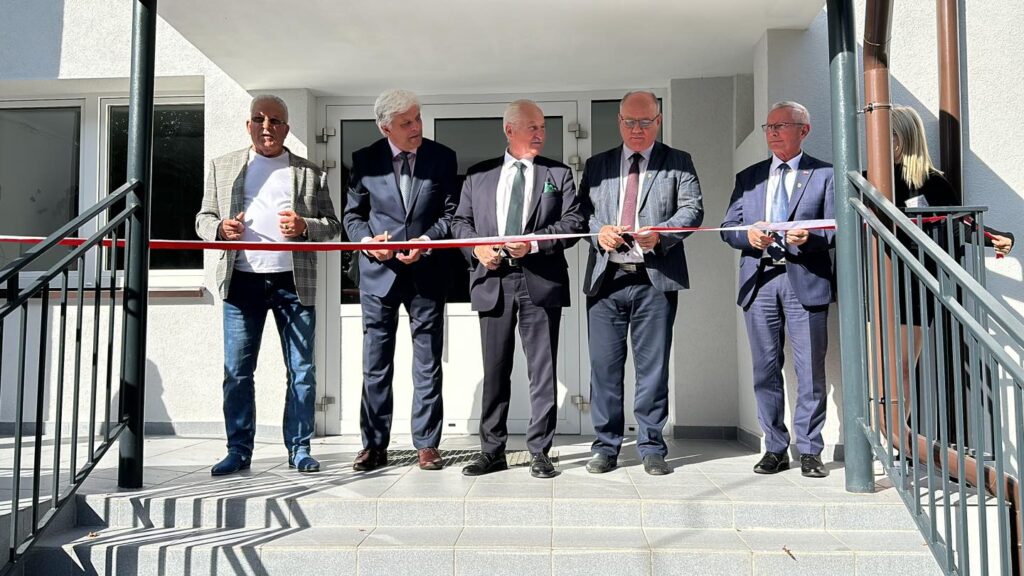 Budynek internatu przy ZS w Malinowie oficjalnie oddany do użytku