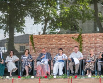 „Konik na Biegunach”, czyli II Powiatowy Wieczór z Poezją i Prozą