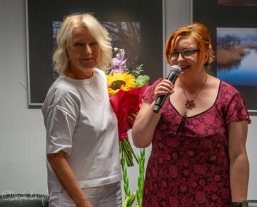 PEŁEN REFLEKSJI I ZADUMY IV POWIATOWY WIECZÓR Z POEZJĄ I PROZĄ
