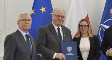 Podpisanie umowy na realizację inwestycji „Przebudowa drogi powiatowej nr 1255N na odcinku Tuczki – Koszelewy”