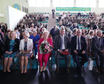 Obchody 80-lecia istnienia szkoły średniej w Iłowie-Osadzie