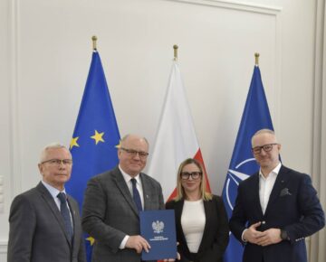 Podpisanie umowy na realizację inwestycji „Przebudowa drogi powiatowej nr 1255N na odcinku Tuczki - Koszelewy”