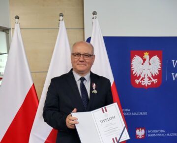 Starosta Paweł Cieśliński wyróżniony Honorową Odznaką za Zasługi dla Samorządu Terytorialnego