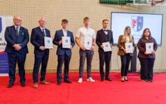 Uroczyste wręczenie Stypendiów Naukowych Starosty Działdowskiego za wybitne osiągnięcia w nauce w roku szkolnym 2025/2026