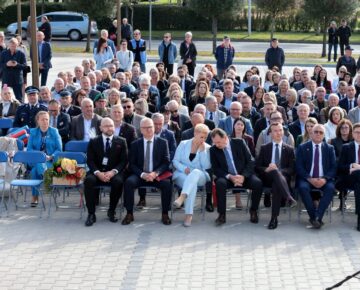 Oficjalne otwarcie Pływalni Mazurska Fala w Działdowie (film)